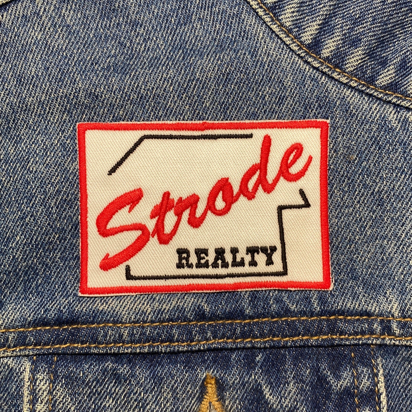 Strode Reality Sign