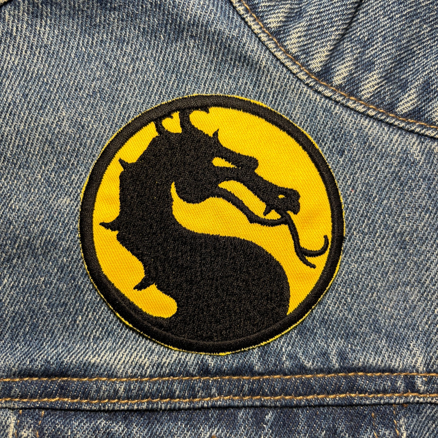 Dragon Emblem (Yellow)